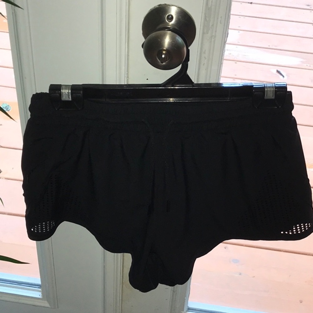 Running Shorts by Savvi